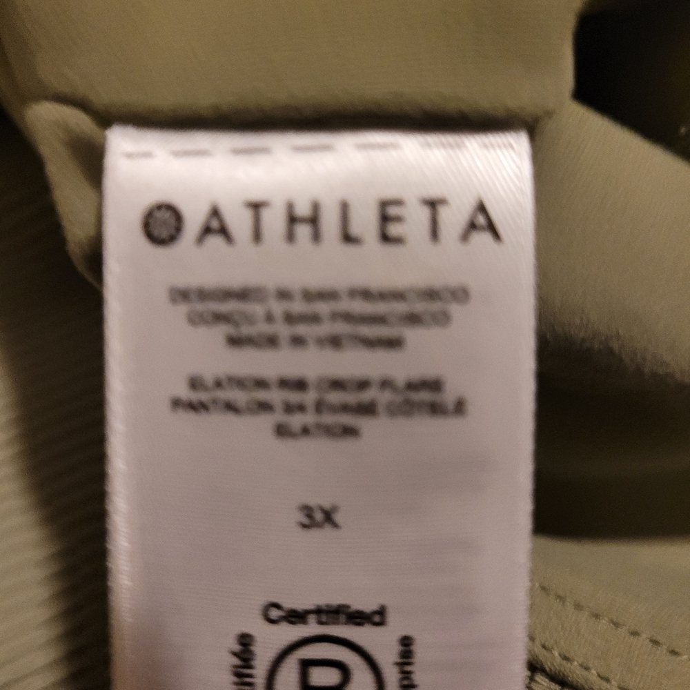 Athleta Women Elation Rib Crop Flare Leg Legging 3X Green - Picture 7 of 7